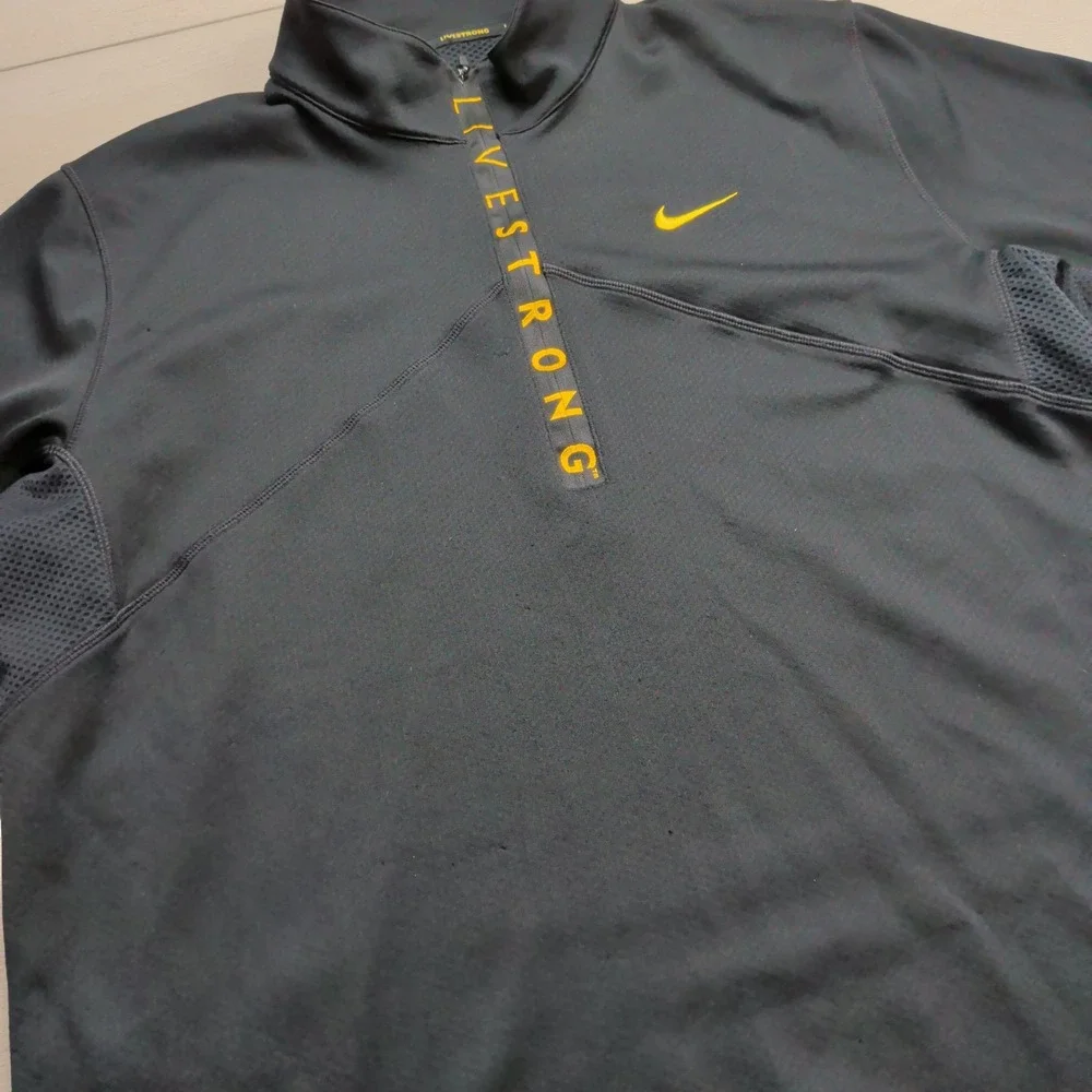 Nike Dri-FIT Livestrong Quarter Zip Pullover Mens XL Black Yellow 302224-010